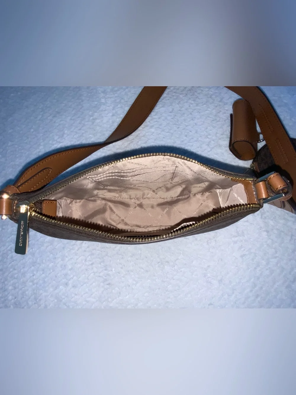 Michael Kors Jet Set Travel bag